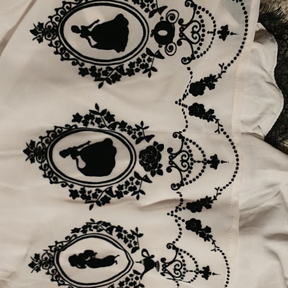 Disney princess dress - Picture 2 of 7